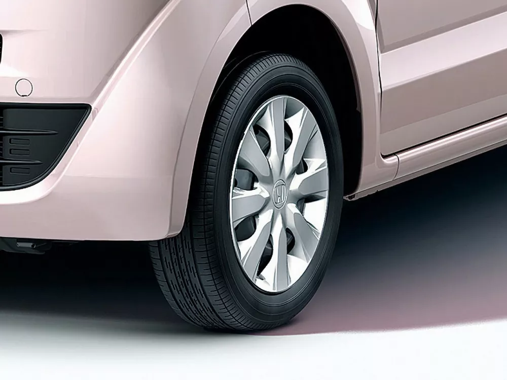 Автомобиль Honda N-BOX+ I Микровэн