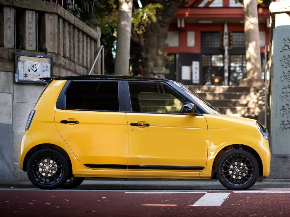 Автомобиль Honda N-One II Хэтчбек (5 дверей)