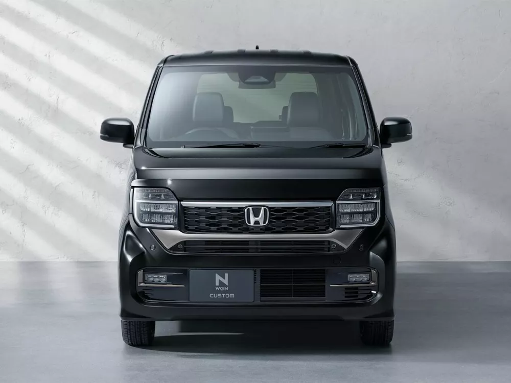 Автомобиль Honda N-WGN II Рестайлинг Хэтчбек (5 дверей)