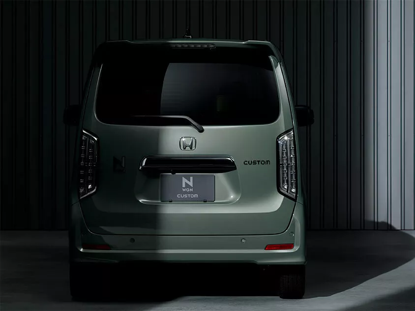Автомобиль Honda N-WGN II Рестайлинг Хэтчбек (5 дверей)