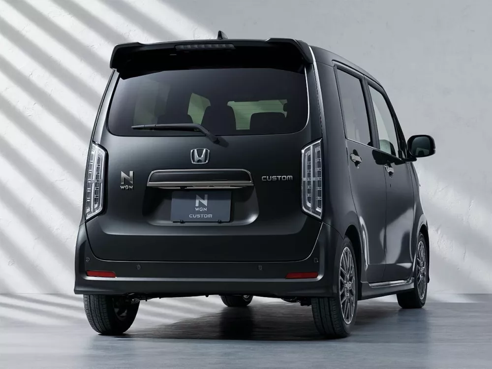 Автомобиль Honda N-WGN II Рестайлинг Хэтчбек (5 дверей)