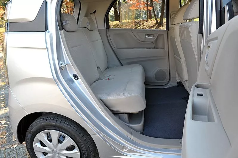 Автомобиль Honda N-WGN I Хэтчбек (5 дверей)