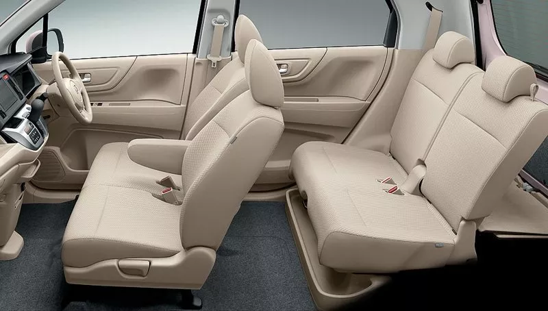 Автомобиль Honda N-WGN I Хэтчбек (5 дверей)