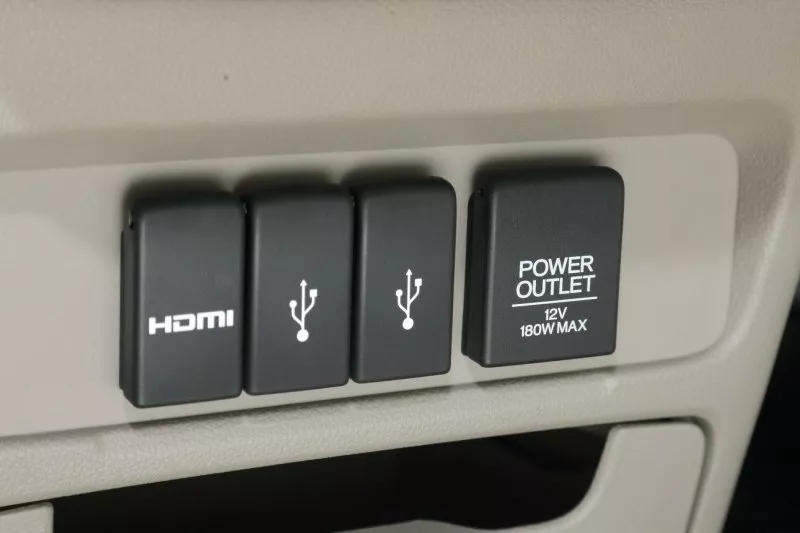 Автомобиль Honda N-WGN I Хэтчбек (5 дверей)