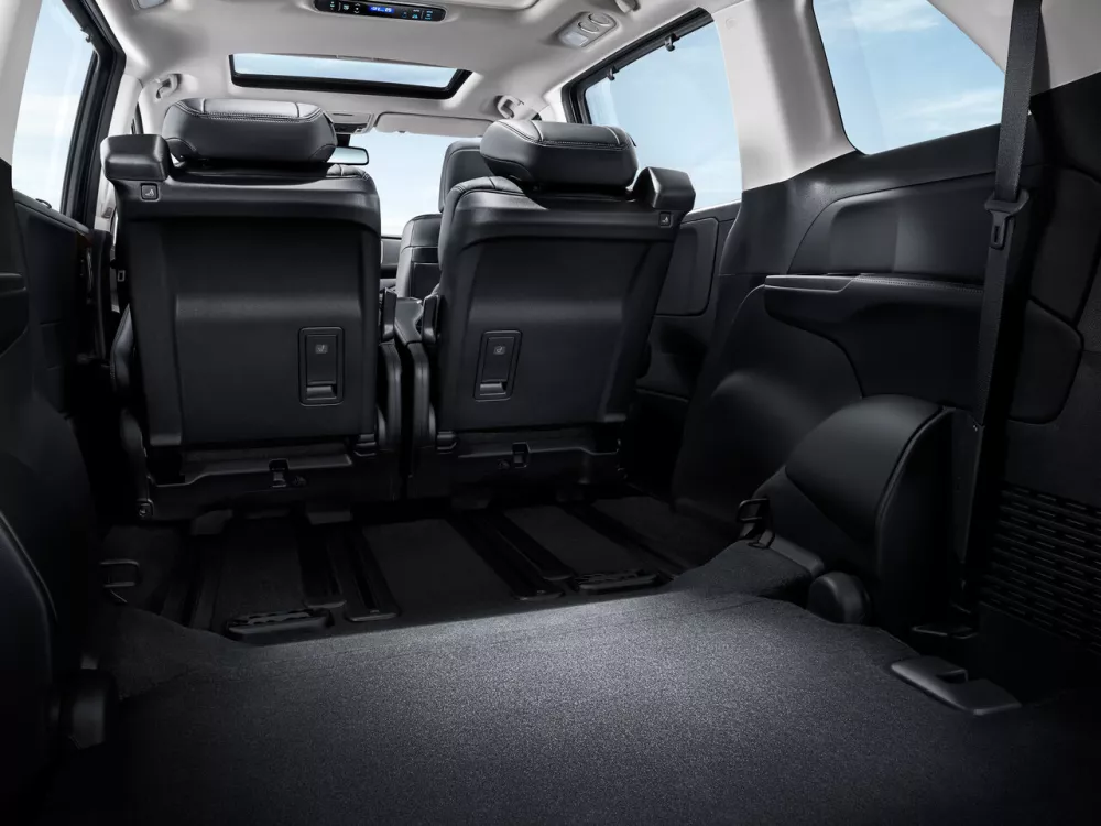 Автомобиль Honda Odyssey V Рестайлинг Минивэн