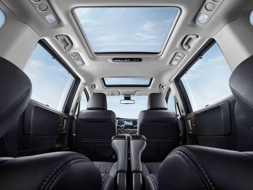 Автомобиль Honda Odyssey V Рестайлинг Минивэн