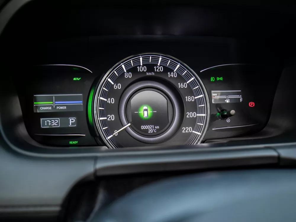 Автомобиль Honda Odyssey V Рестайлинг Минивэн