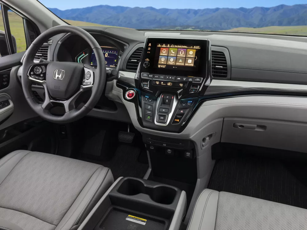 Автомобиль Honda Odyssey (North America) V Рестайлинг Минивэн