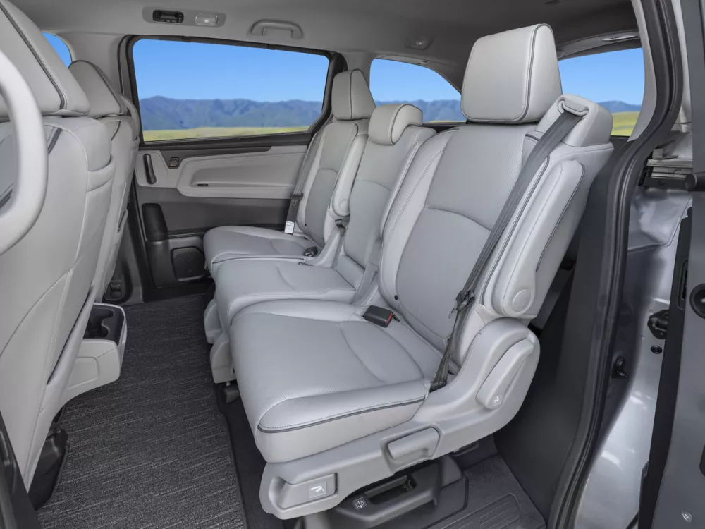 Автомобиль Honda Odyssey (North America) V Рестайлинг Минивэн