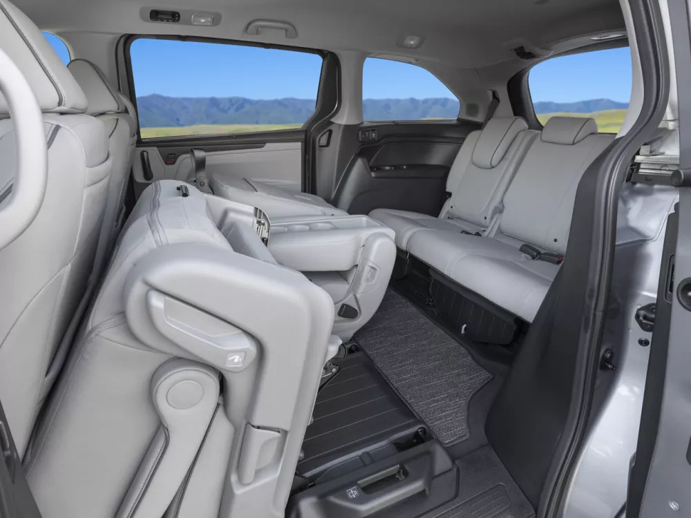 Автомобиль Honda Odyssey (North America) V Рестайлинг Минивэн