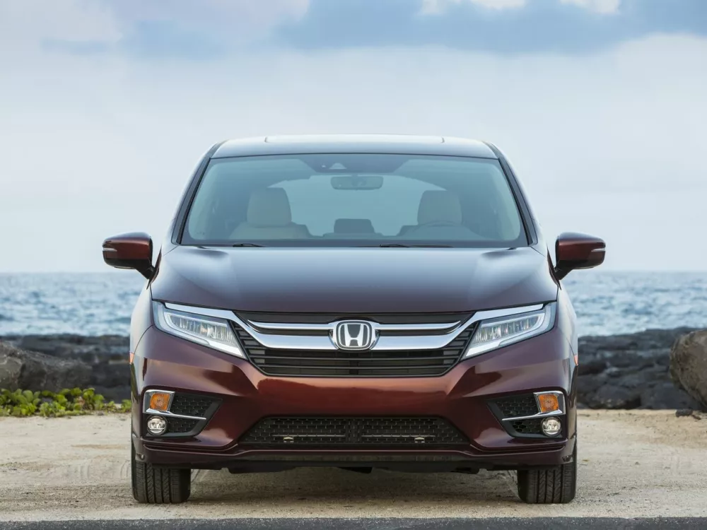 Автомобиль Honda Odyssey (North America) V Минивэн