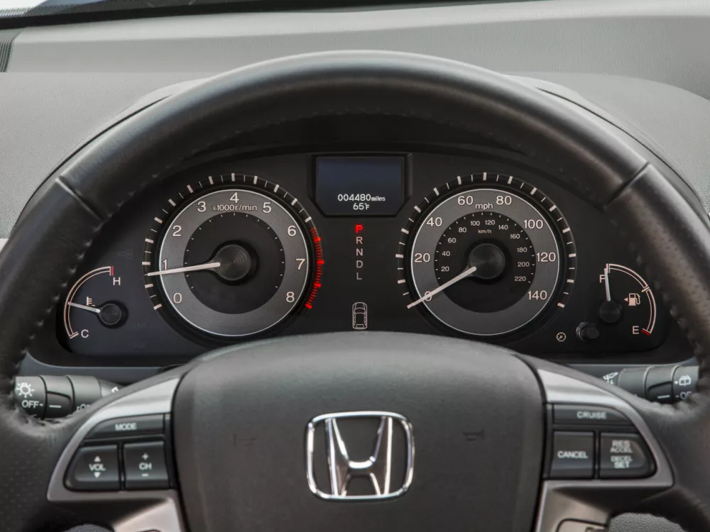 Автомобиль Honda Odyssey (North America) IV Минивэн