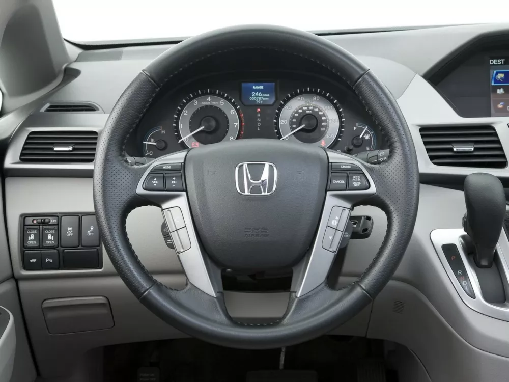 Автомобиль Honda Odyssey (North America) IV Минивэн