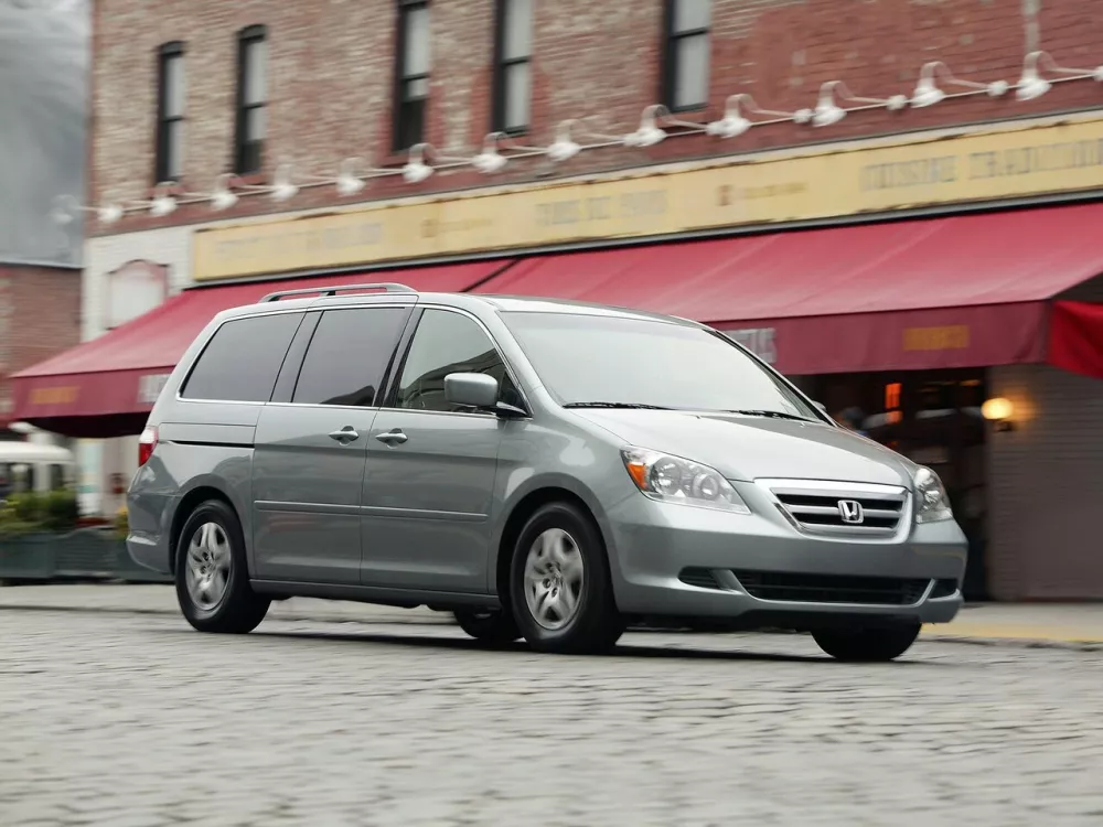 Автомобиль Honda Odyssey (North America) III Минивэн