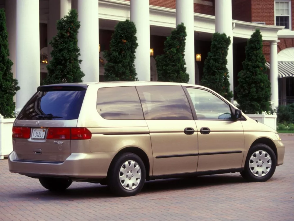 Автомобиль Honda Odyssey (North America) II Минивэн