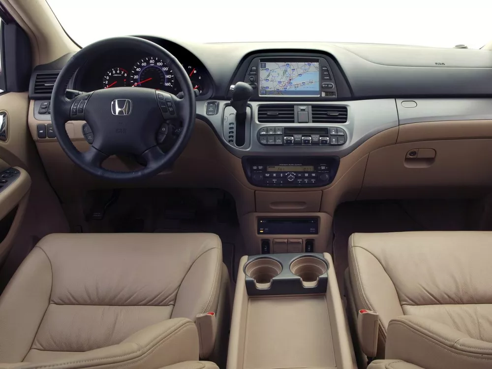 Автомобиль Honda Odyssey (North America) III Минивэн