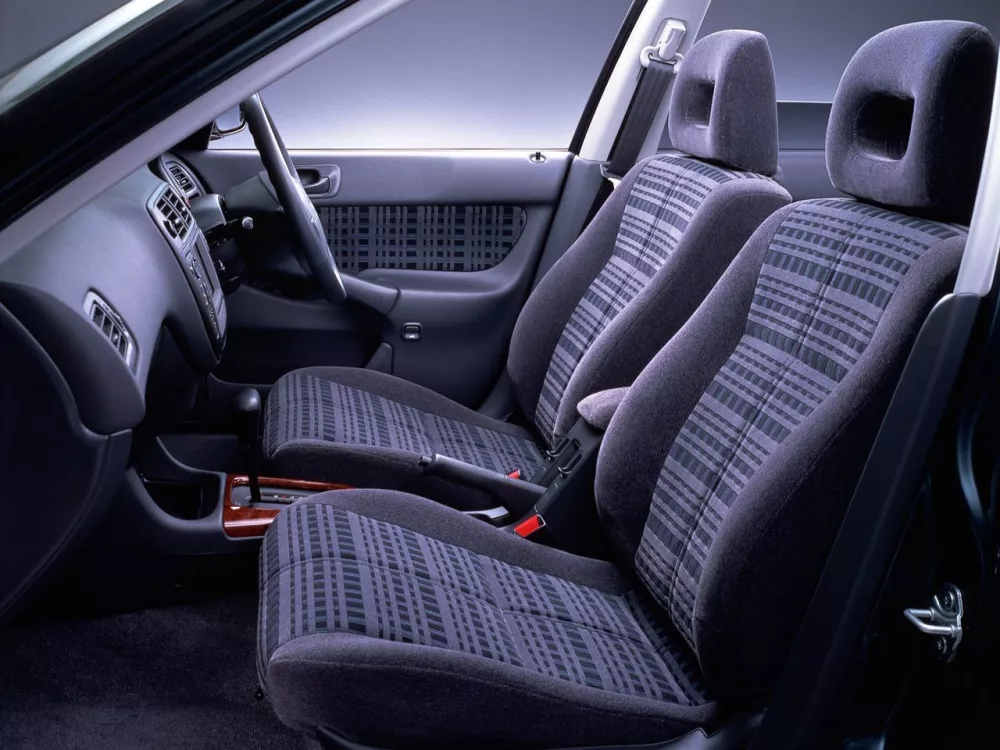 Автомобиль Honda Orthia I Универсал (5 дверей)