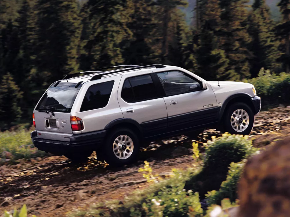 Автомобиль Honda Passport II Внедорожник (5 дверей)
