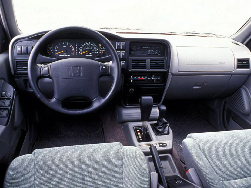 Автомобиль Honda Passport I Внедорожник (5 дверей)