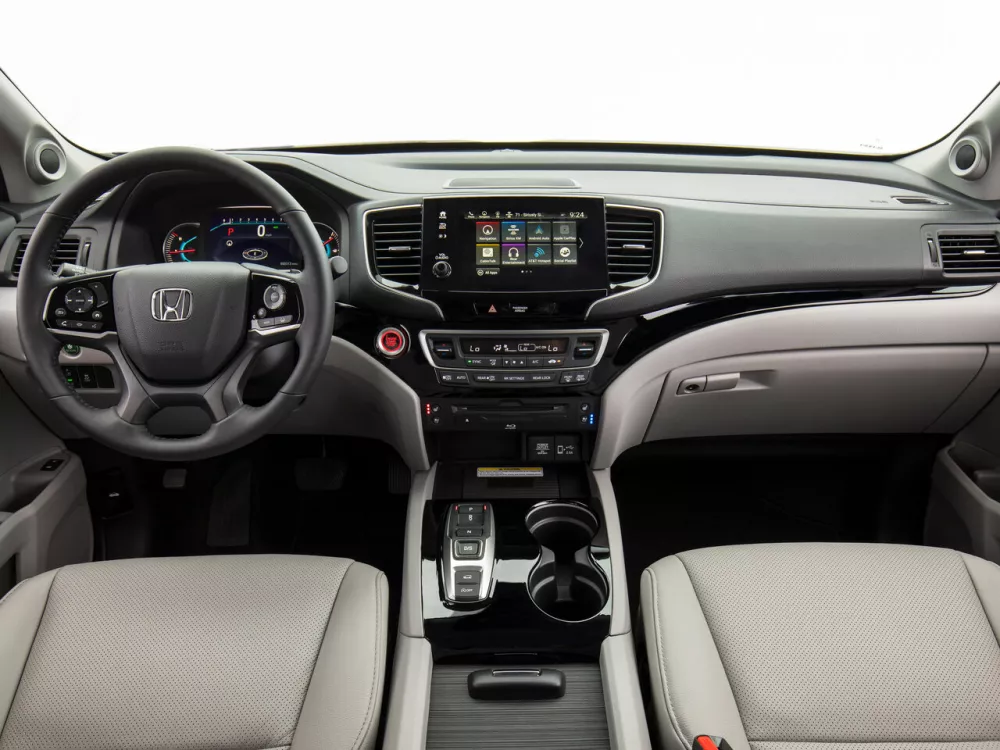 Автомобиль Honda Pilot III Рестайлинг Внедорожник (5 дверей)