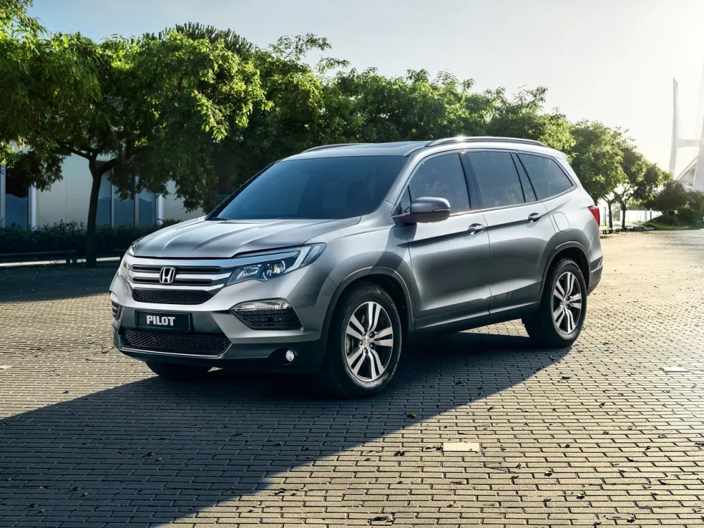 Автомобиль Honda Pilot III Внедорожник (5 дверей)