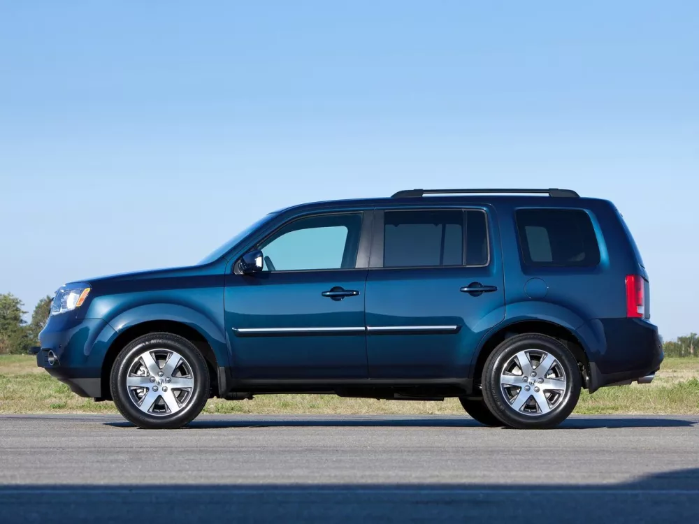 Автомобиль Honda Pilot II Рестайлинг Внедорожник (5 дверей)