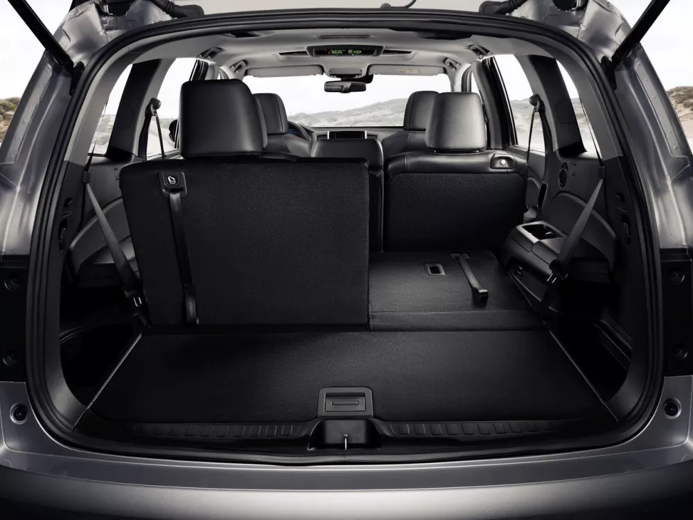 Автомобиль Honda Pilot III Внедорожник (5 дверей)