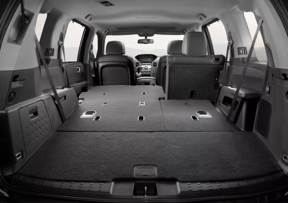 Автомобиль Honda Pilot II Рестайлинг Внедорожник (5 дверей)