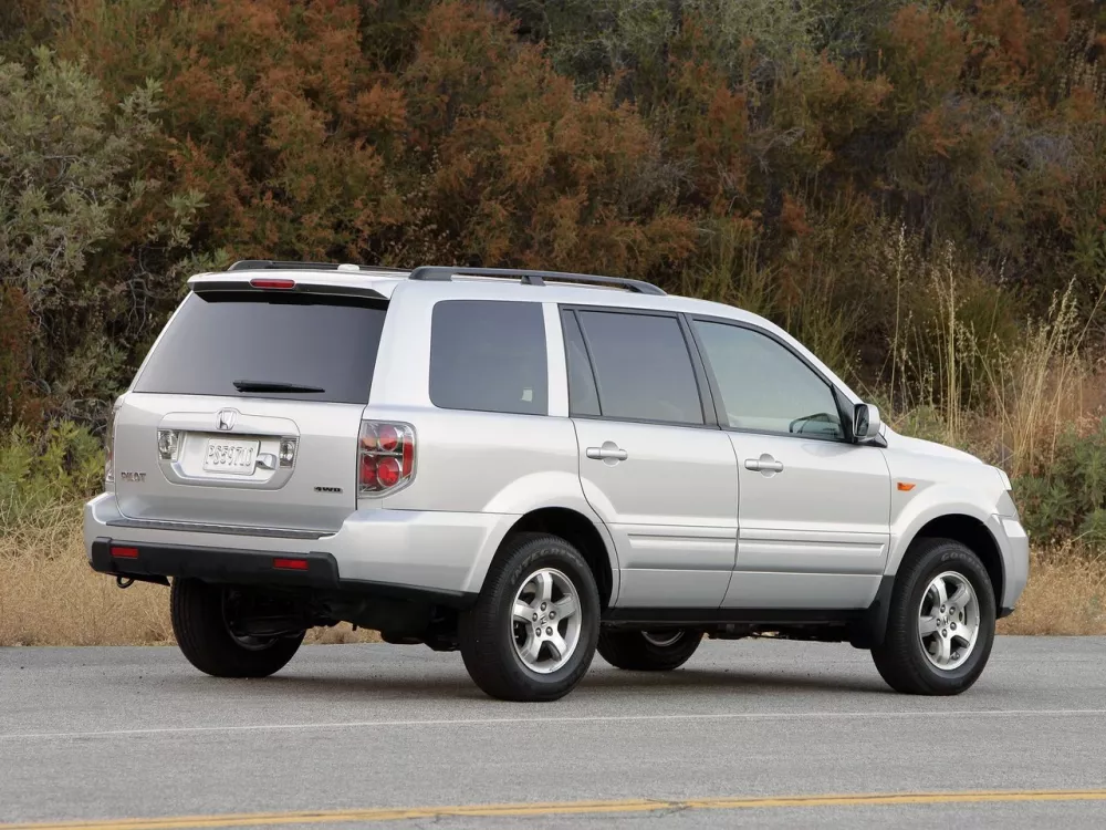 Автомобиль Honda Pilot I Рестайлинг Внедорожник (5 дверей)