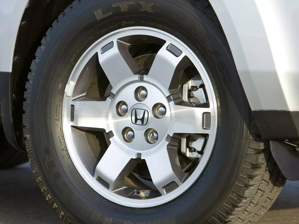 Автомобиль Honda Pilot II Внедорожник (5 дверей)