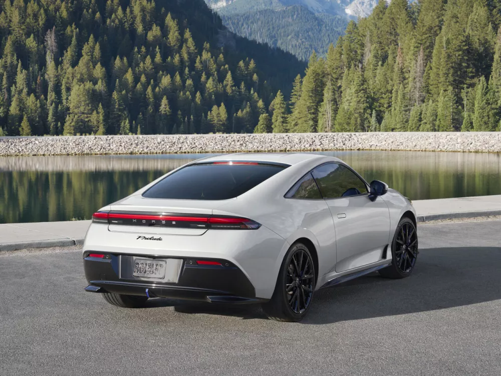 Автомобиль Honda Prelude VI Купе