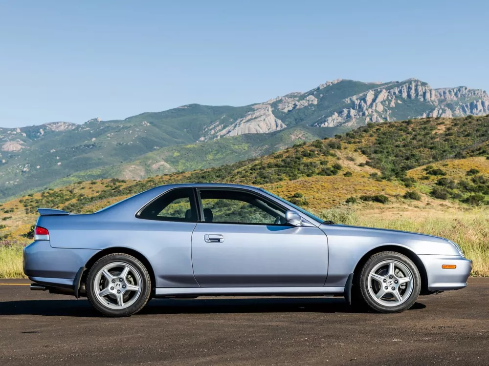 Автомобиль Honda Prelude V Купе