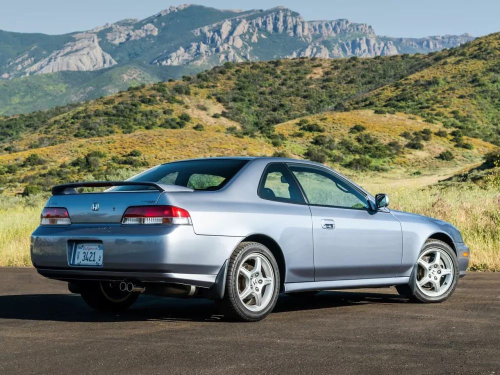 Автомобиль Honda Prelude V Купе