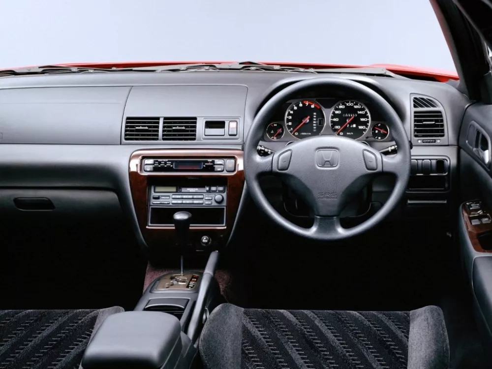 Автомобиль Honda Prelude V Купе