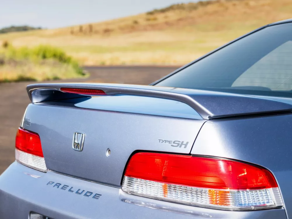 Автомобиль Honda Prelude V Купе