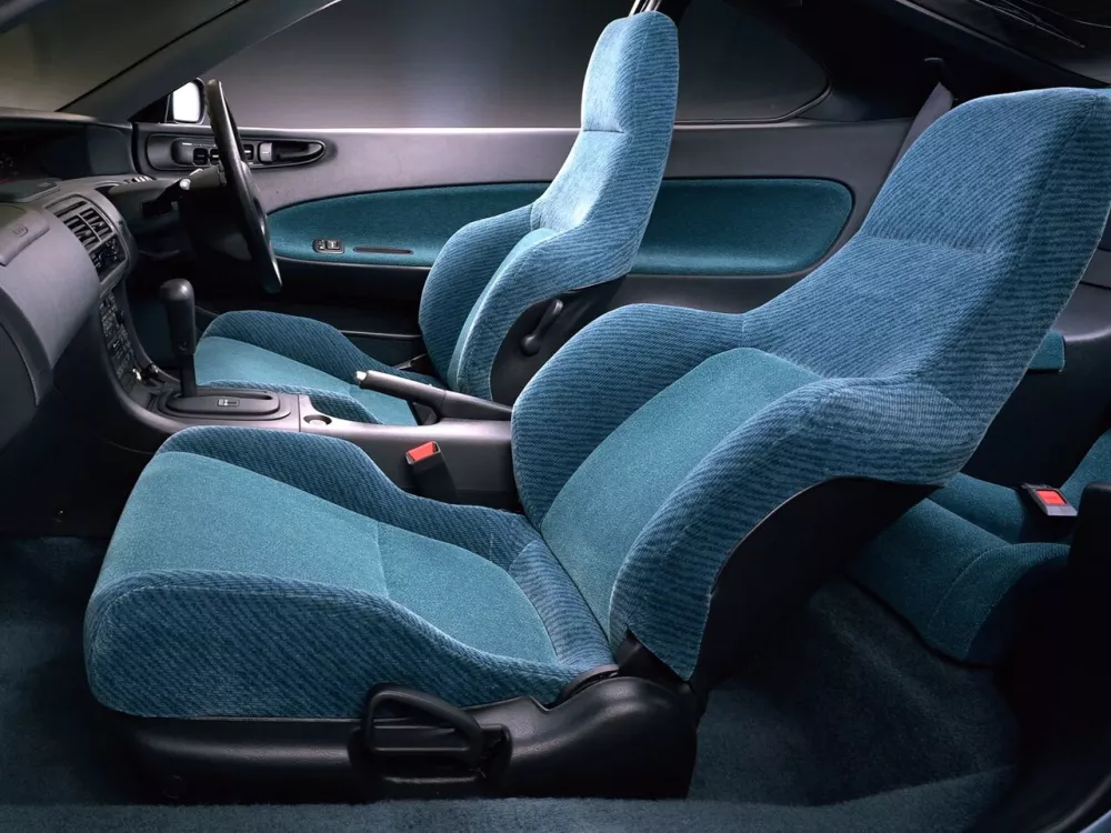 Автомобиль Honda Prelude IV Купе