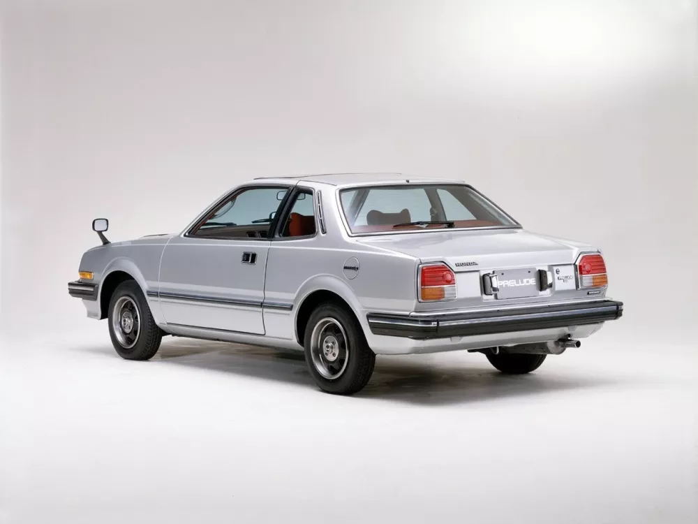 Автомобиль Honda Prelude I Купе