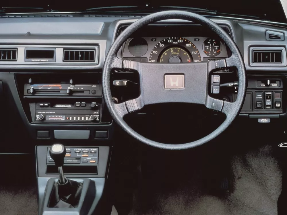 Автомобиль Honda Prelude I Купе