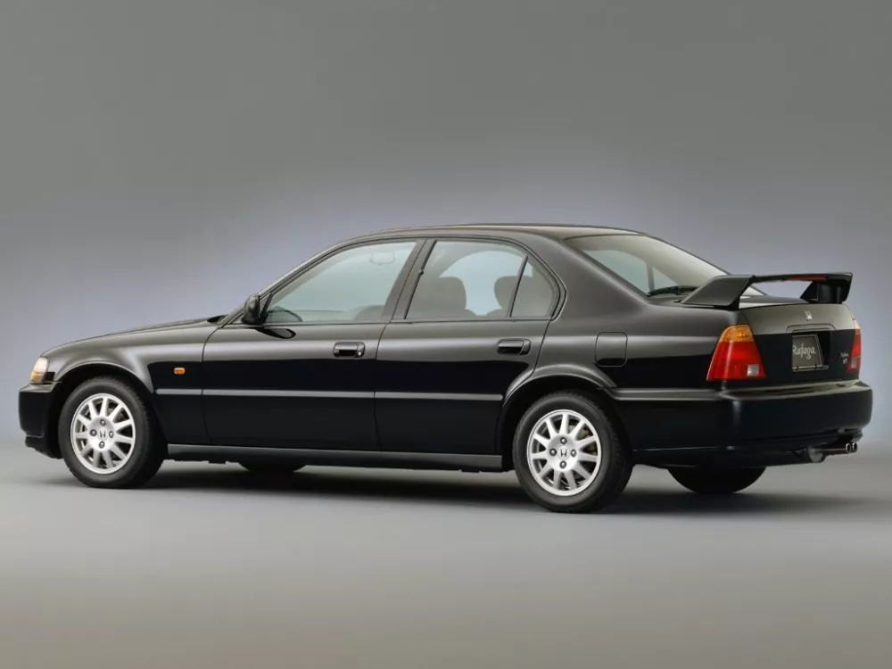Автомобиль Honda Rafaga Седан