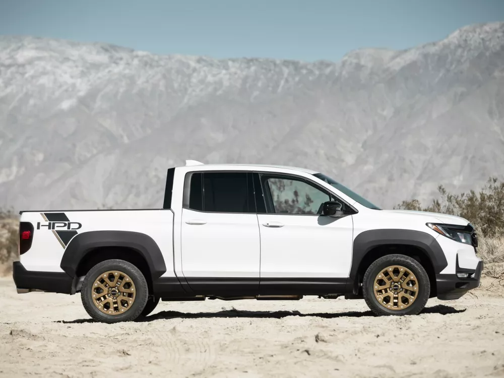Автомобиль Honda Ridgeline II Рестайлинг Пикап Двойная кабина
