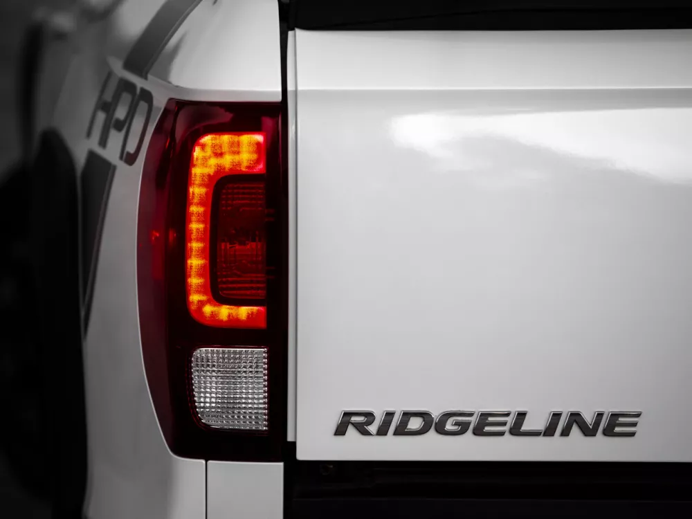 Автомобиль Honda Ridgeline II Рестайлинг Пикап Двойная кабина