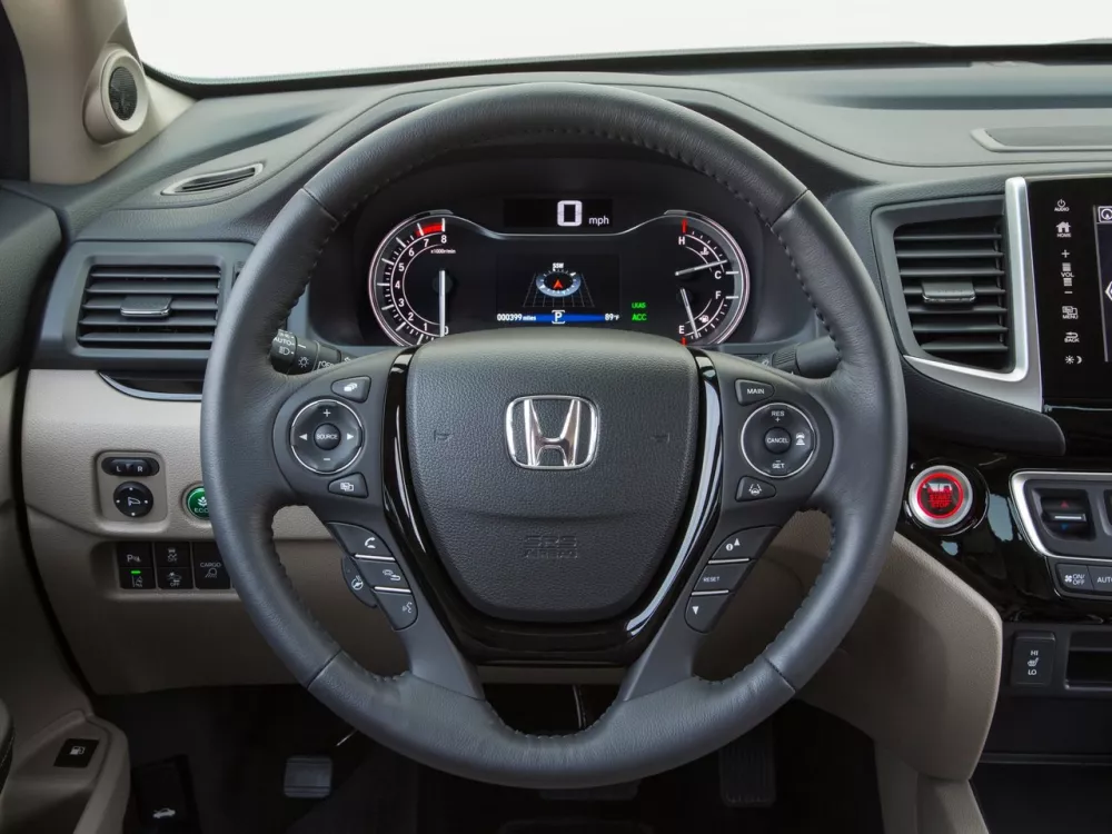 Автомобиль Honda Ridgeline II Пикап Двойная кабина