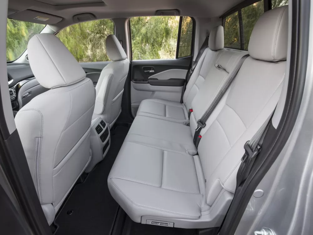 Автомобиль Honda Ridgeline II Пикап Двойная кабина