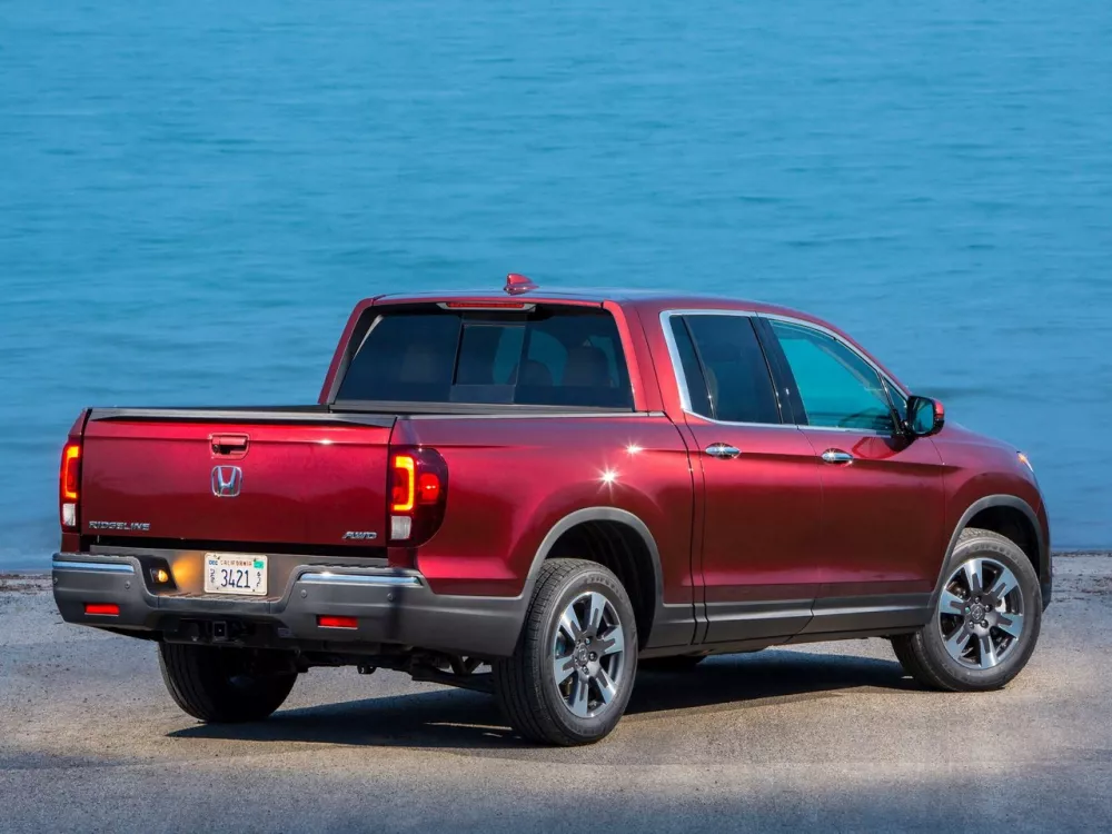 Автомобиль Honda Ridgeline II Пикап Двойная кабина