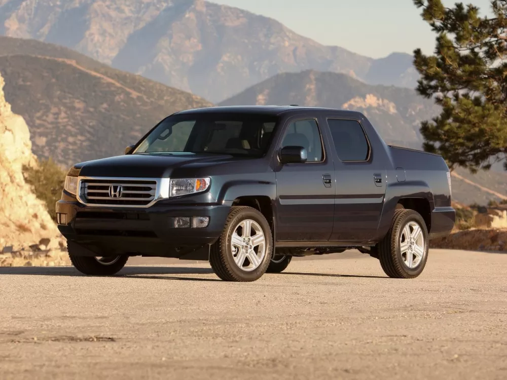Автомобиль Honda Ridgeline I Рестайлинг Пикап Двойная кабина