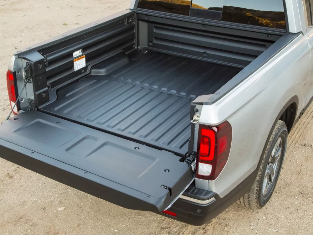 Автомобиль Honda Ridgeline II Пикап Двойная кабина