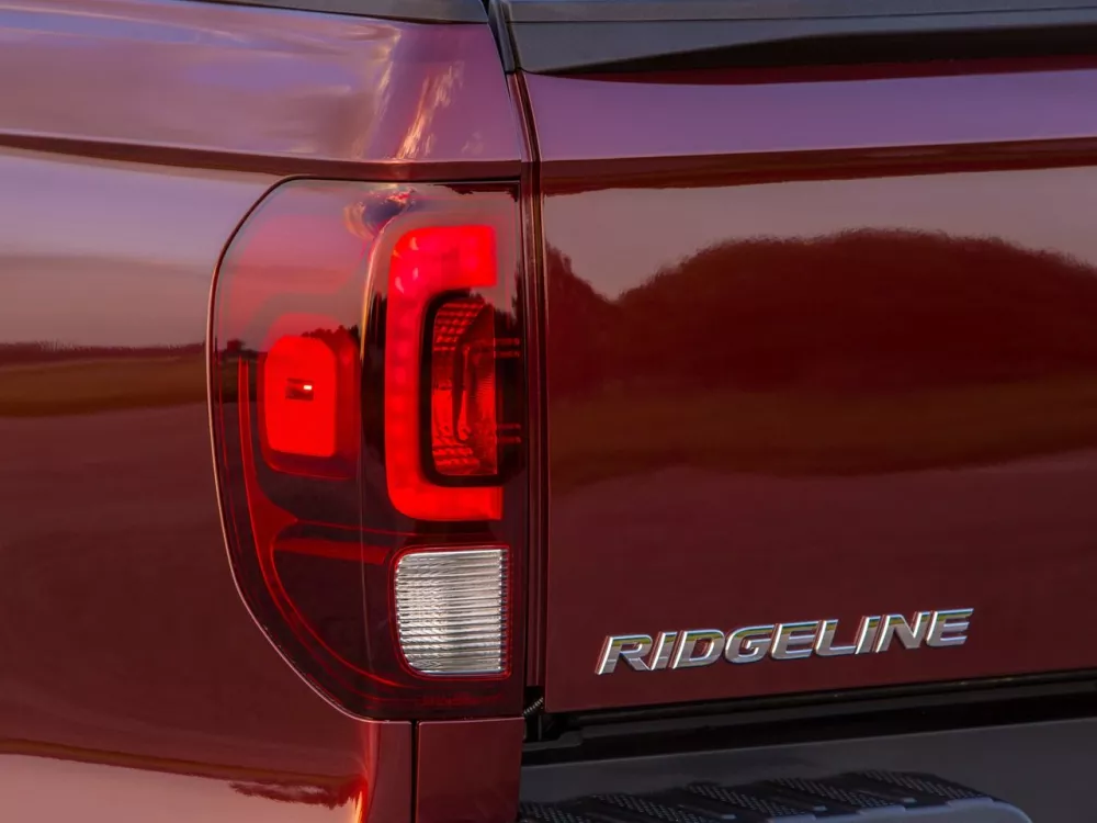 Автомобиль Honda Ridgeline II Пикап Двойная кабина