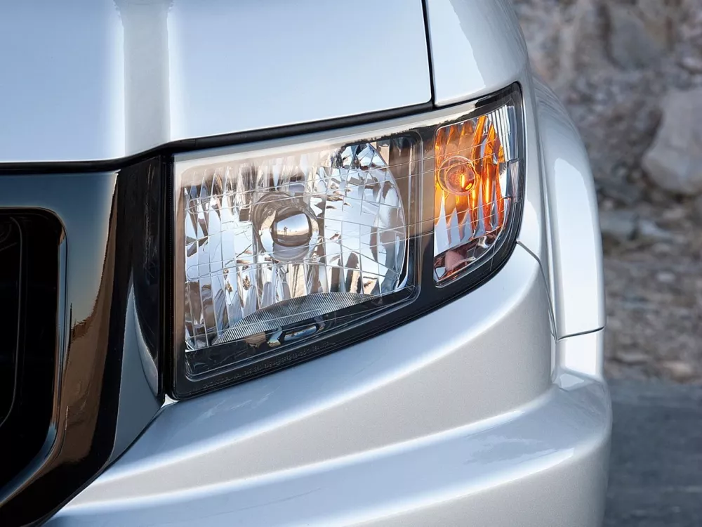 Автомобиль Honda Ridgeline I Рестайлинг Пикап Двойная кабина