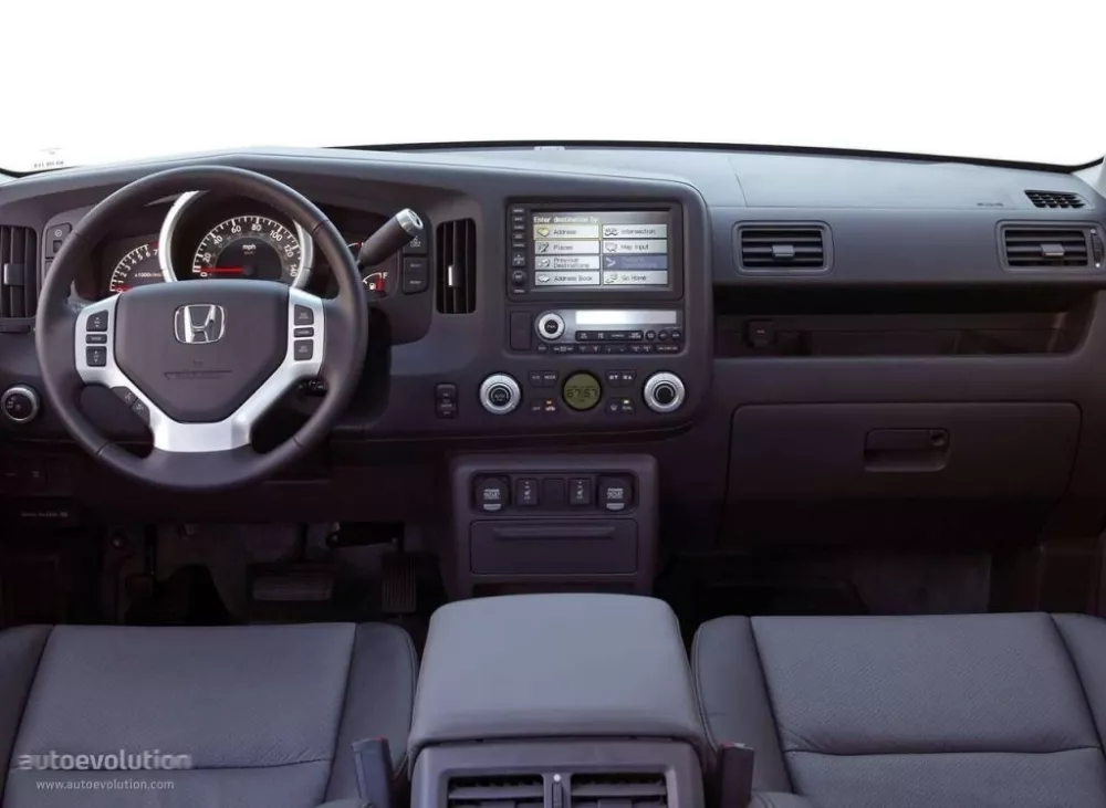 Автомобиль Honda Ridgeline I Пикап Двойная кабина