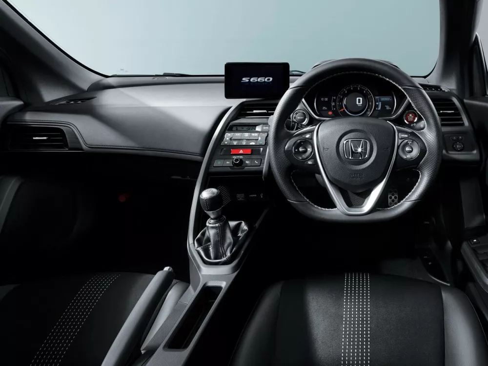 Автомобиль Honda S660 Родстер